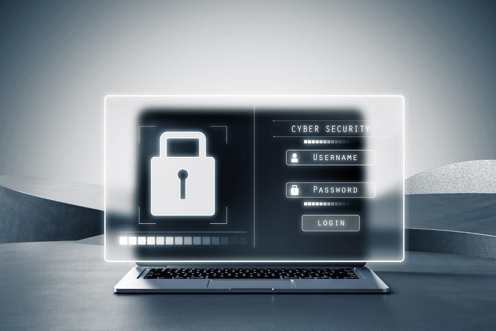 Candado digital sobre una laptop, representando la protección de datos personales y la Ley 21.719 en Chile
